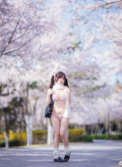 水蜜桃视频在线观看免费